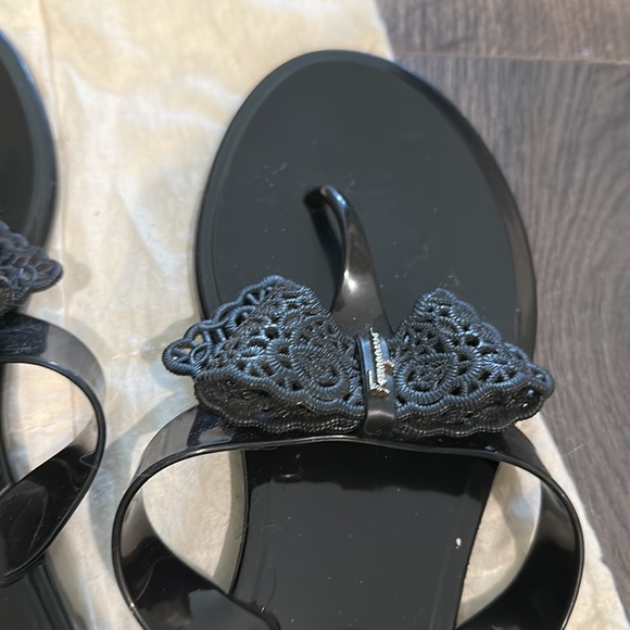 Authentic Salvatore Ferragamo slippers - Picture 2 of 3